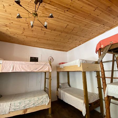 Shotgun Hostel & Guesthouse Vuno Exteriér fotografie